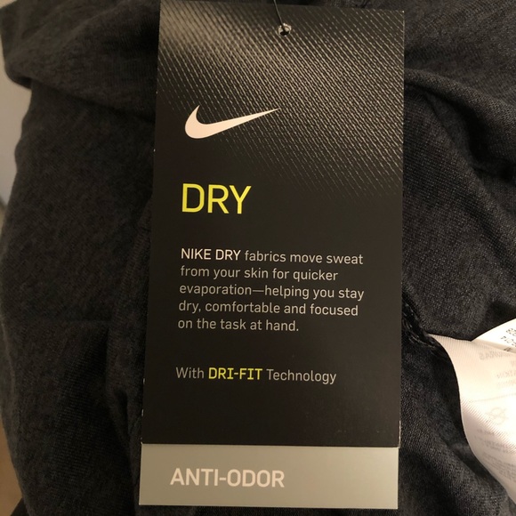 x - Nike - Men’s DriFit T-Shirt - Standard Fit - M - NWT - Picture 6 of 10